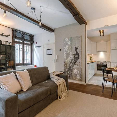 Authentic Apartment In The Heart Of Anvers Dış mekan fotoğraf