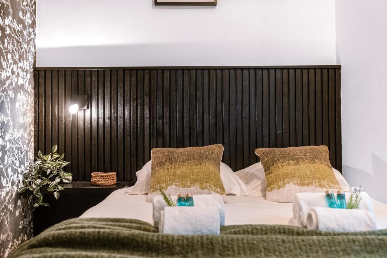 Authentic Apartment In The Heart Of Anvers Dış mekan fotoğraf