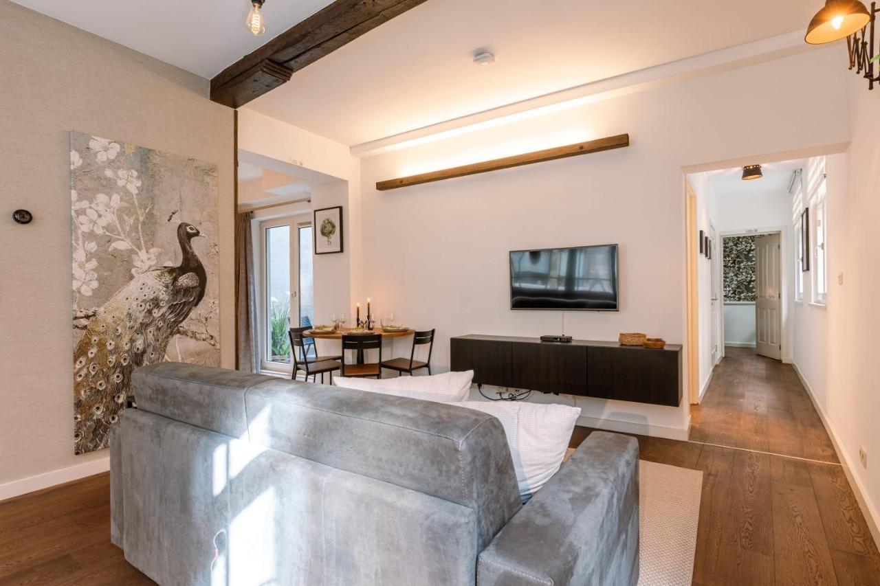 Authentic Apartment In The Heart Of Anvers Dış mekan fotoğraf